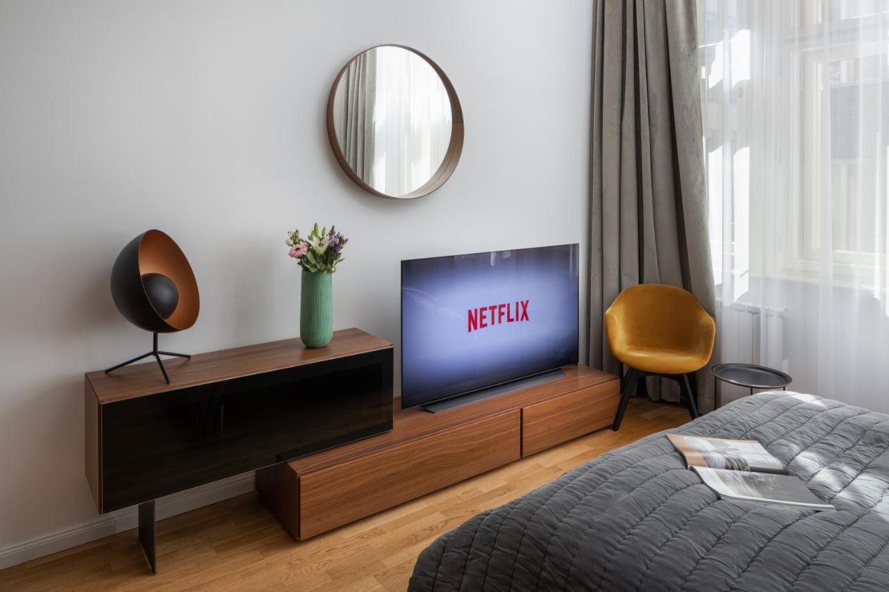 Prague Days - Elegant Studios Near Wenceslas Square Экстерьер фото